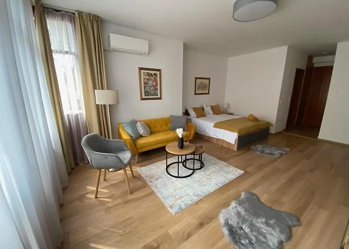 Lovag8 Apartment